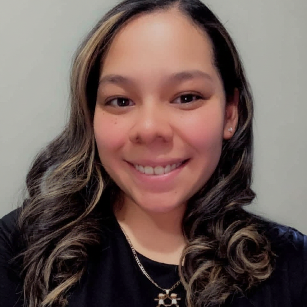 Anay Cruz, Administrative Assistant